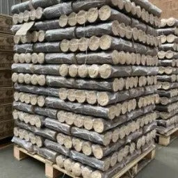 Komfort-Holzscheite aus 100 % Laubholz: Eiche, Buche, Kastanie, Pappel